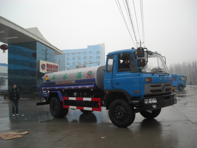 東風(fēng)145灑水車多少錢 東風(fēng)145灑水車哪里買