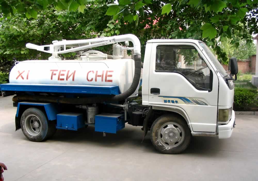 呂梁-晉中哪里有賣(mài)多利卡吸污吸糞車(chē)廠家 吸糞車(chē)直銷(xiāo) 急購(gòu)一輛吸污車(chē)