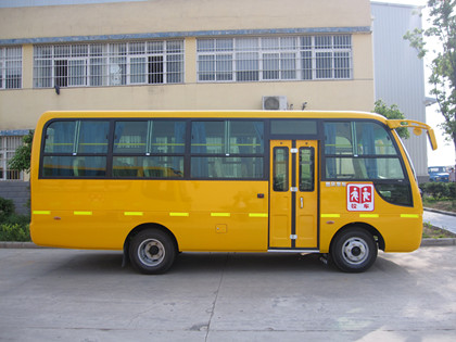 廠家直銷--幼兒園校車報(bào)價(jià) 幼兒園校車圖片 客車專用校車價(jià)格