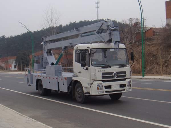 高空作業(yè)車 東風(fēng)天錦云梯車 報(bào)價(jià) 圖片