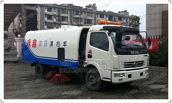 多利卡4噸立方4噸4立方掃路車掃地車吸塵車圖片配置報價xuan王力