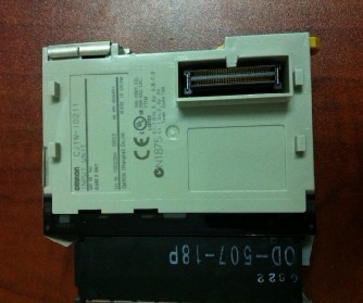 OMRON PLC控制器CJ1W-DA08C，CJ1W-CLK21