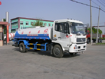 哪的灑水車最好，湖北隨州最好的東風(fēng)天錦灑水車，10-15立方灑水車