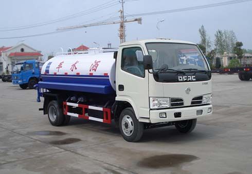 東風小霸王灑水車/ 3噸灑水車/小型灑水車報價