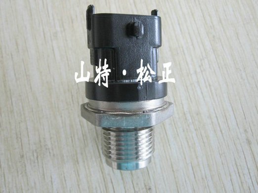 小松挖掘機配件，PC200-7水溫傳感器，轉(zhuǎn)速傳感器，壓力傳感器