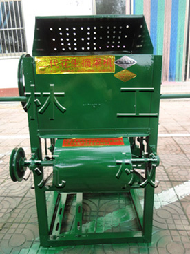 萊州山東花生摘果機(jī),威海花生摘果機(jī),青島花生摘果機(jī)