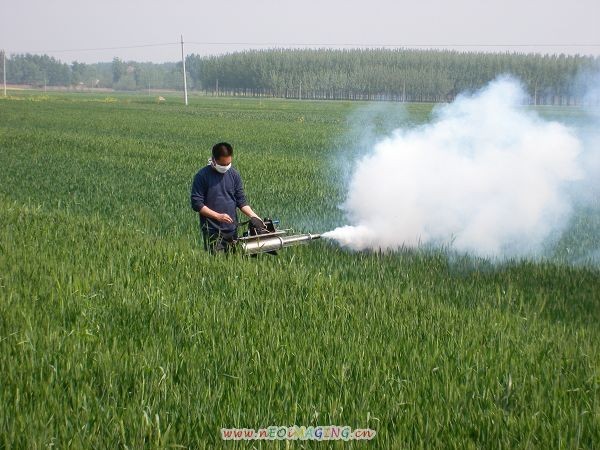 多功能煙霧機(jī)，噴藥煙霧機(jī)，農(nóng)用煙霧機(jī)