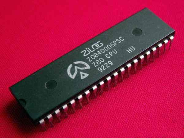 ZiLOG微控制器（Z16F3211）