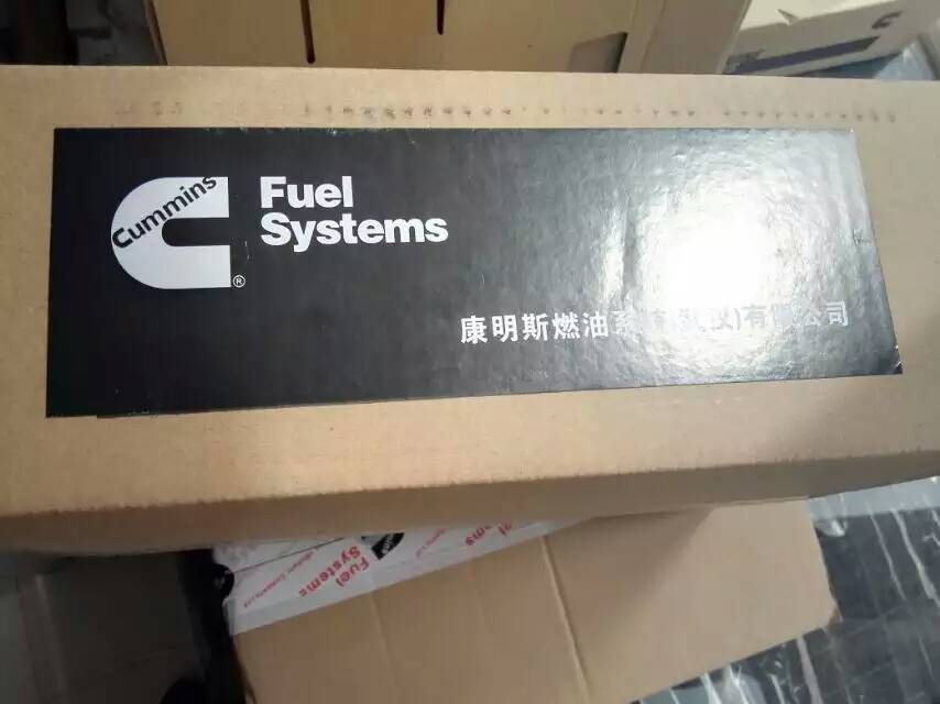 西雙版納州康明斯發(fā)電機(jī)組KTA19【3077715噴油器】徐站