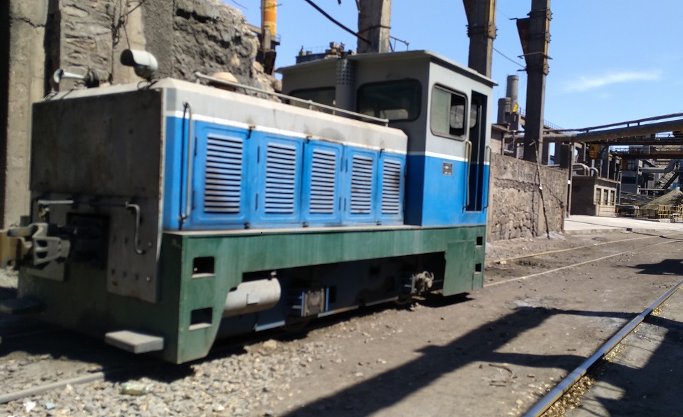 300-800噸軌道牽引機(jī)車