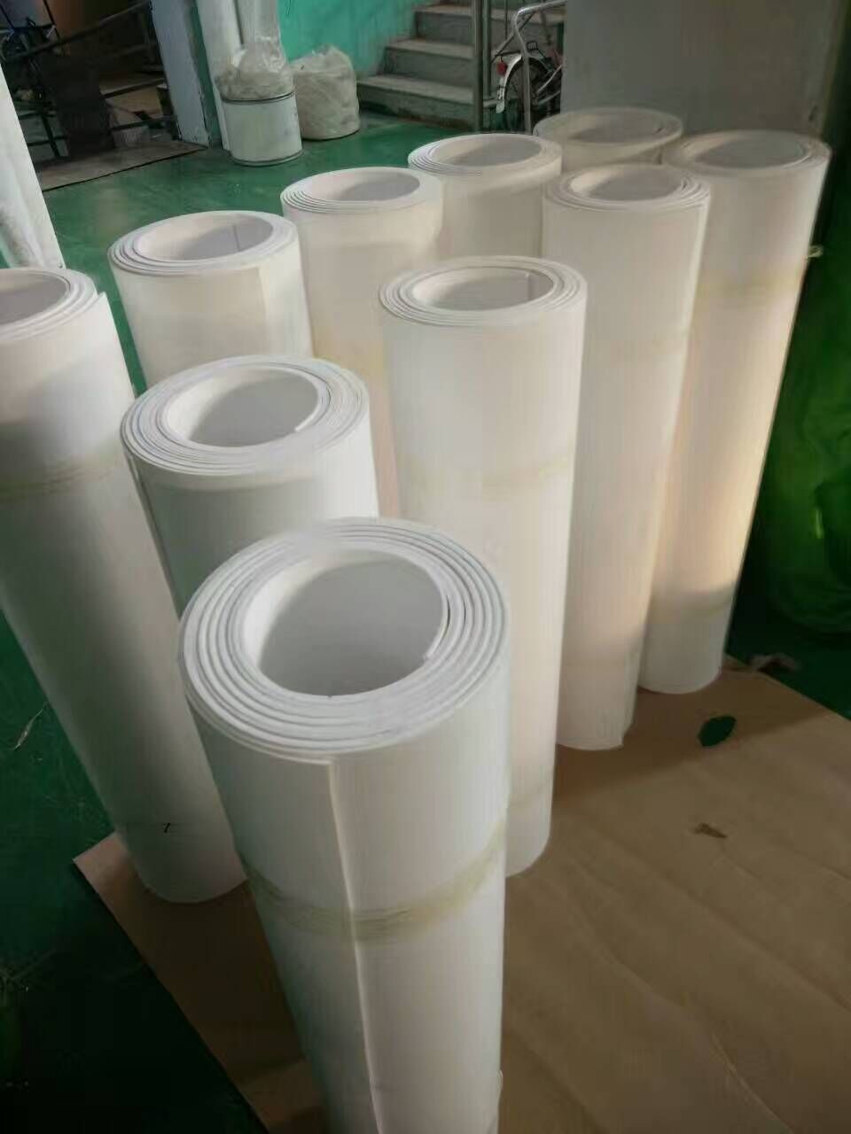 包頭四氟卷板四氟板樓梯減震板廠聚四氟乙烯板加工廠家PTFE