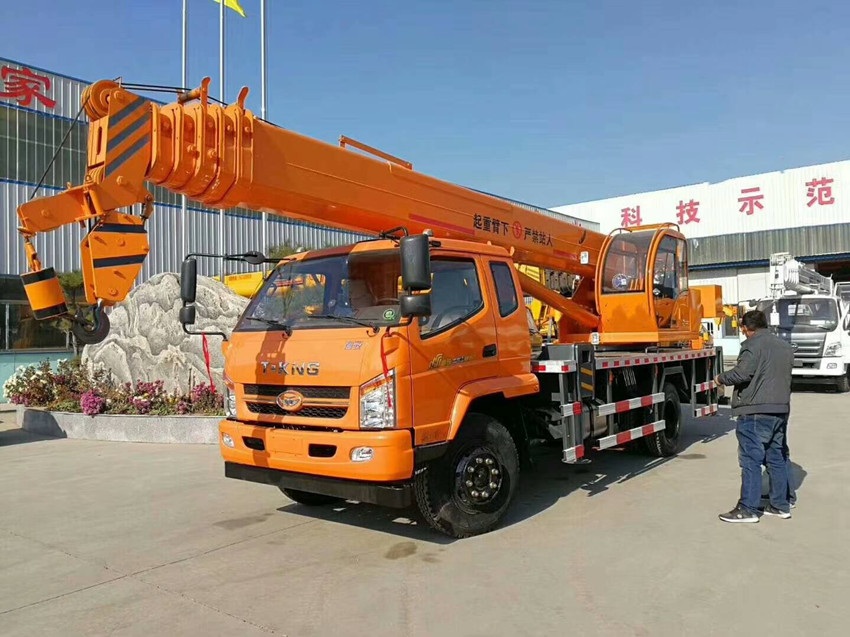 12噸吊車12噸汽車吊車國五唐駿汽車吊車山東龍祥重工