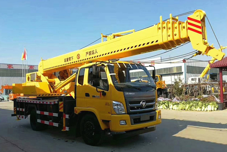 16噸吊車16噸汽車吊車福田國五汽車吊車山東龍祥重工