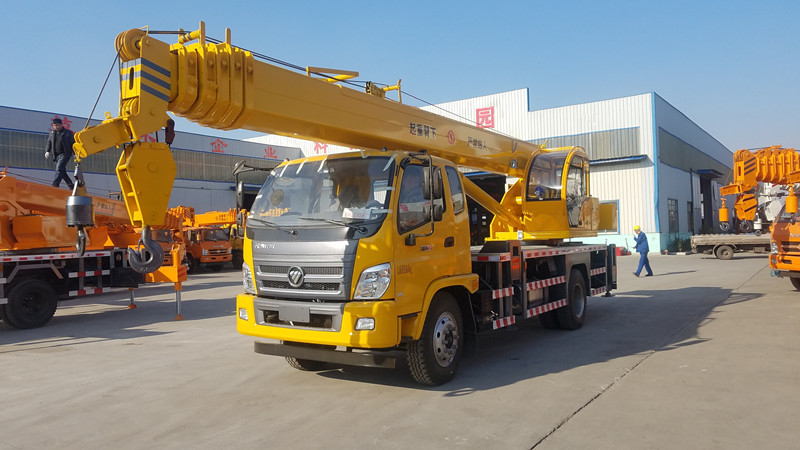 國(guó)五汽車吊車12噸吊車廠家直銷