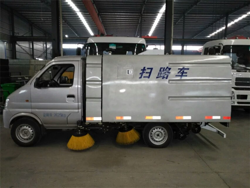 山西電動(dòng)掃地車