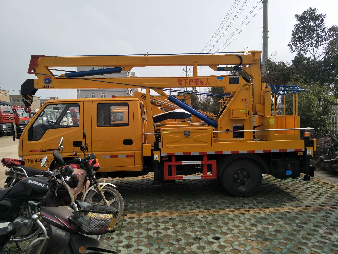 濟寧伸縮高空作業(yè)車售后怎么樣