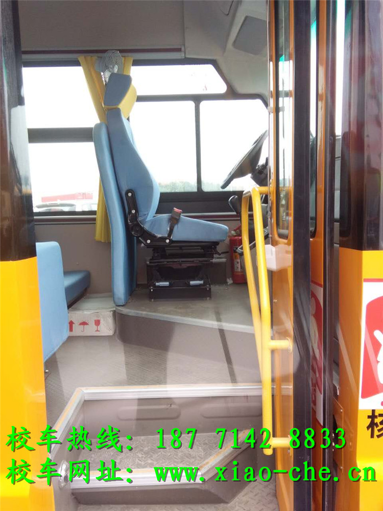 天津小座位校車價格