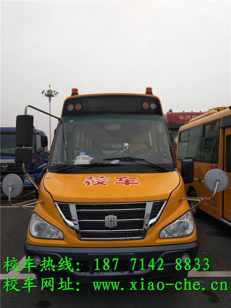 東風(fēng)舞臺(tái)車(chē)淮北哪里買(mǎi)