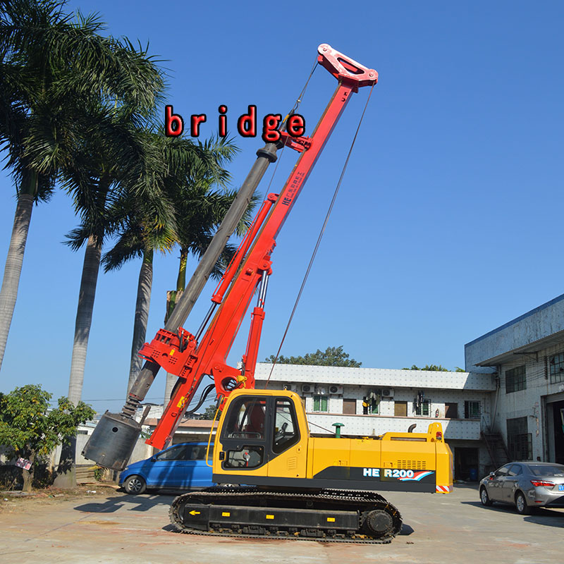 佛山旋挖機制造廠家海峨供應房屋打樁小型旋挖機