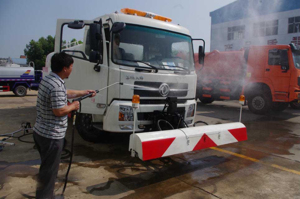 8立方高壓沖洗車效果怎么樣