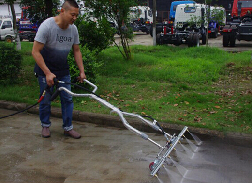 神農(nóng)架小型路面沖洗車銷售廠家