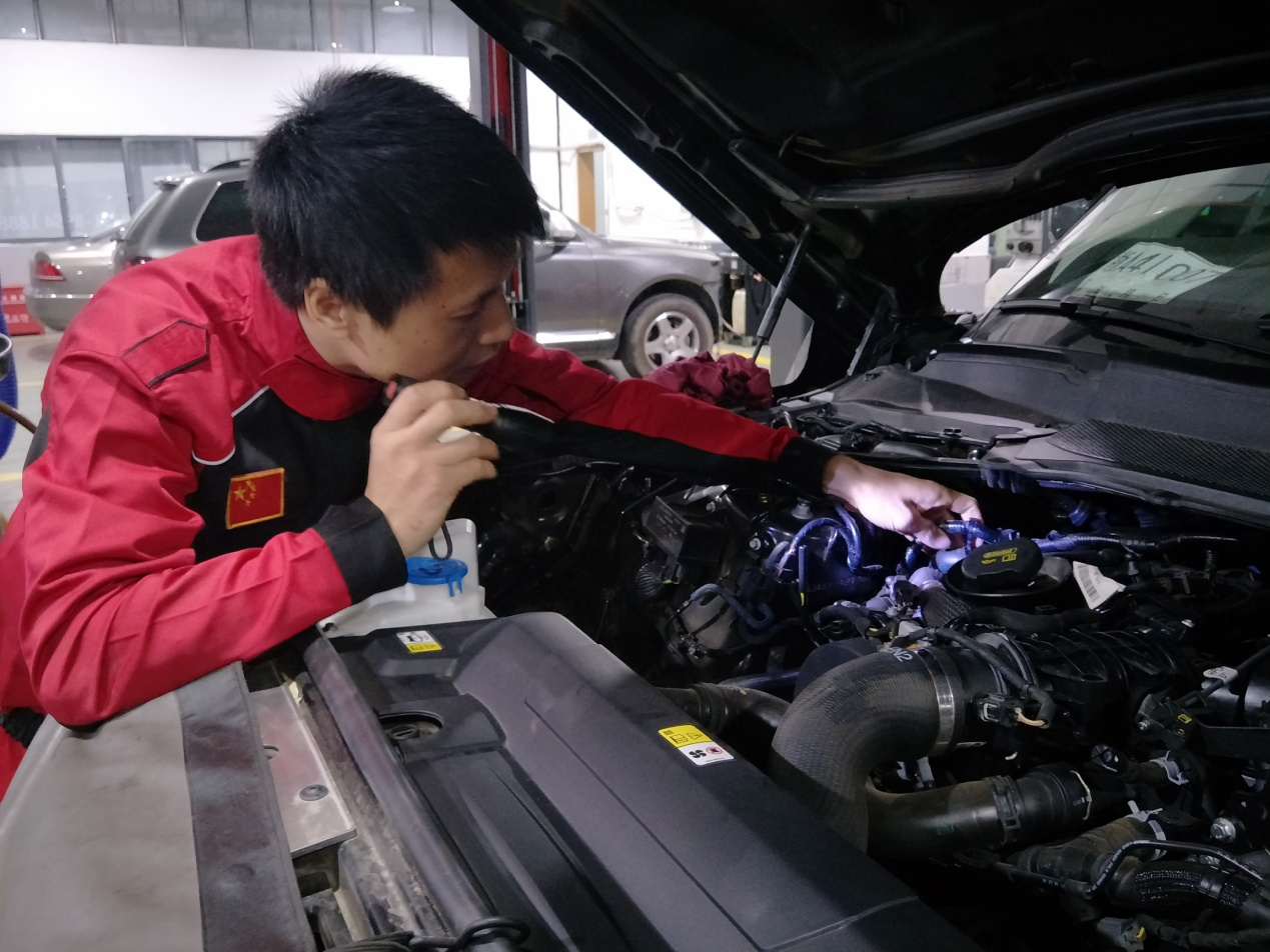 湖南奔馳維修、奔馳保養(yǎng)，選湖南永通名車 最放心