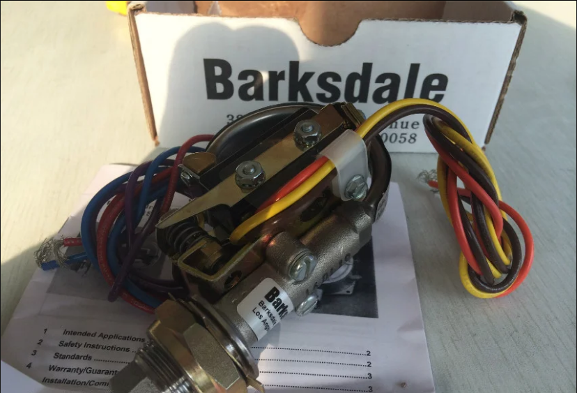 上下同欲者勝 BARKSDALE壓力繼電器8241-PL1-B/0417-020