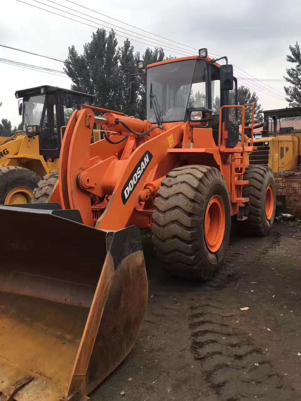 出售斗山503裝載機50鏟車