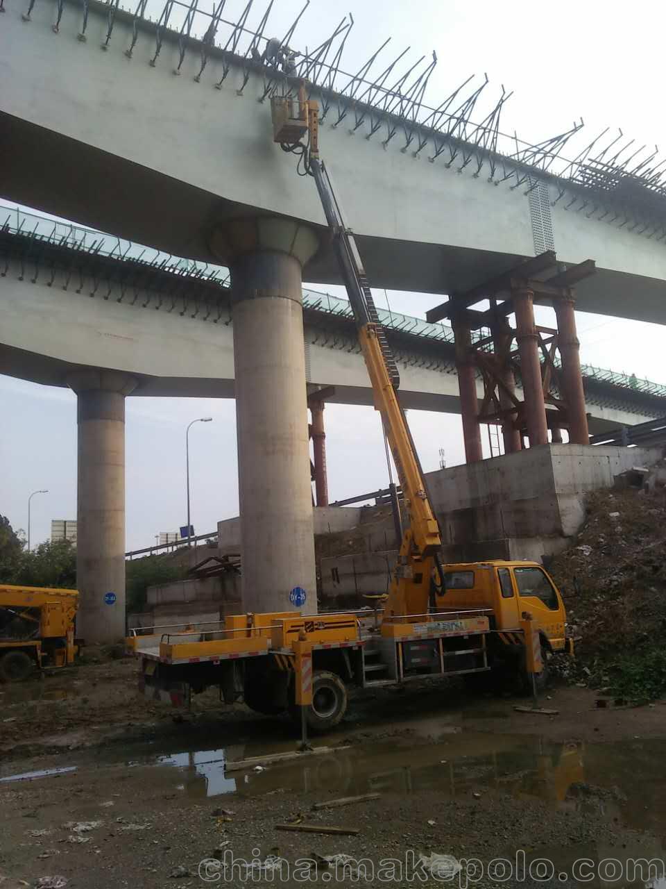 專業(yè)高空作業(yè)車租賃 自行式升降機(jī)、升降平臺租賃