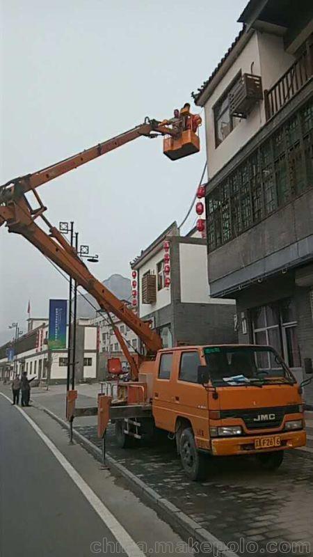 北京石景山升降車出租、高車作業(yè)車出租 可安裝燈飾 廣告牌