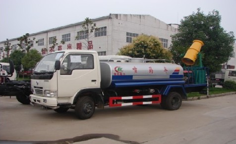 東風(fēng)小霸王噴藥車 求購(gòu)湖北程力噴藥車 噴藥車價(jià)格