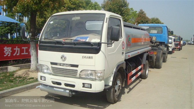 運油車、拉油車、石油運輸車、食用油運輸車，油罐車