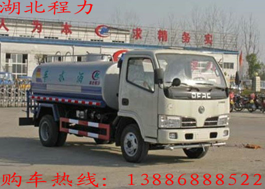 供應(yīng)灑水車價格灑水車圖片灑水車生產(chǎn)供應(yīng)商：供應(yīng)灑水車廠家