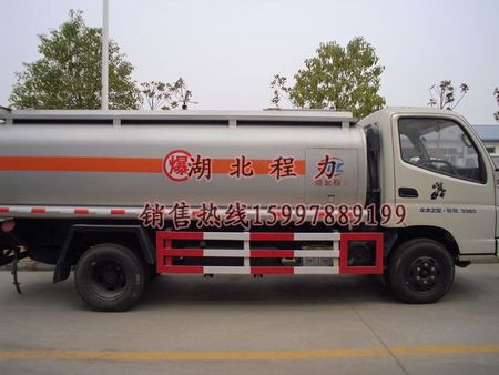 看編號(hào)識(shí)加油車www.dftzc.com發(fā)動(dòng)機(jī)朝柴4102型號(hào)介紹