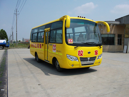 廠(chǎng)家直銷(xiāo)-19座東風(fēng)幼兒園校車(chē) 35座 47座 51座學(xué)校學(xué)生專(zhuān)用校車(chē)價(jià)格