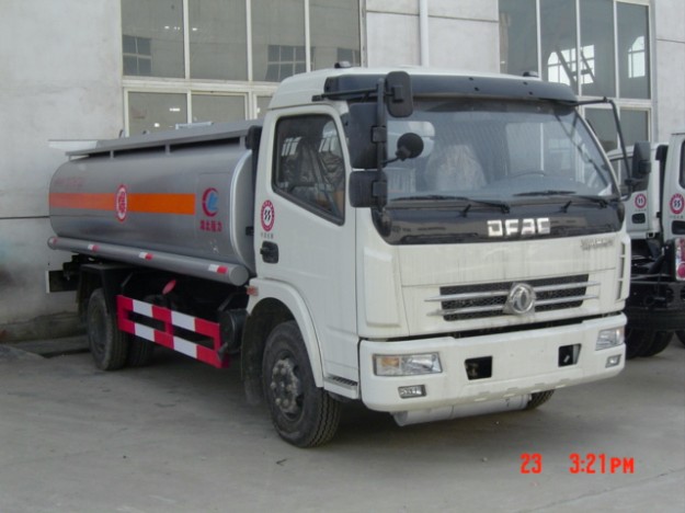 湖南周口最便宜的程力3噸加油車(chē)廠家小型流動(dòng)加油車(chē)廠家直銷(xiāo)