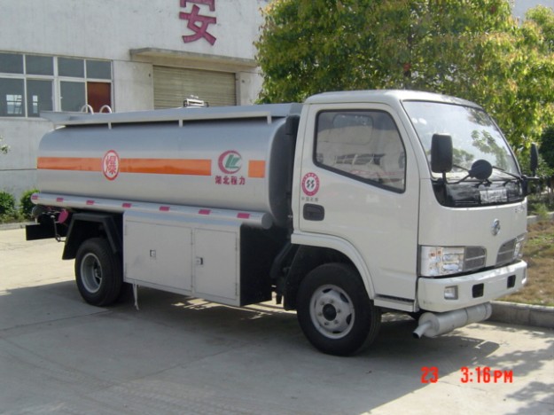 最便宜的程力3噸加油車5噸加油車價(jià)格