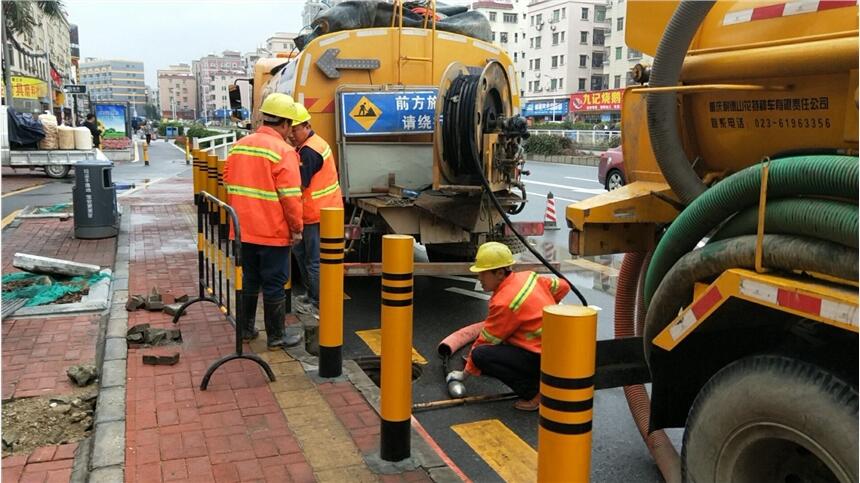 新聞：天津東疆港專業(yè)抽化糞池，掏污水井