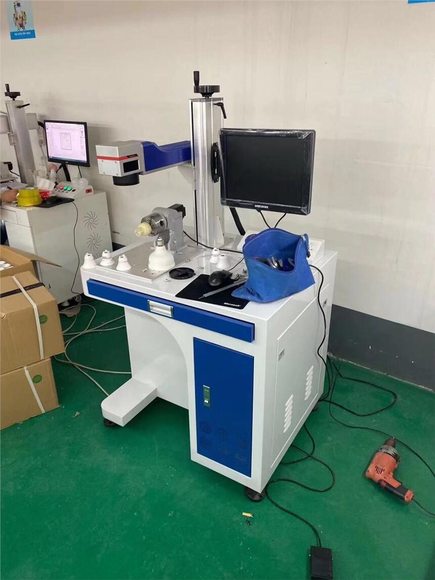 保溫杯激光打標機 非金屬激光刻字機 加工 出租