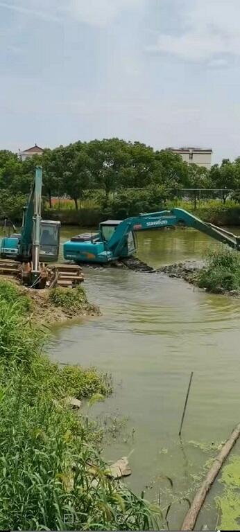 武漢清淤水陸挖掘機租賃市場狀況