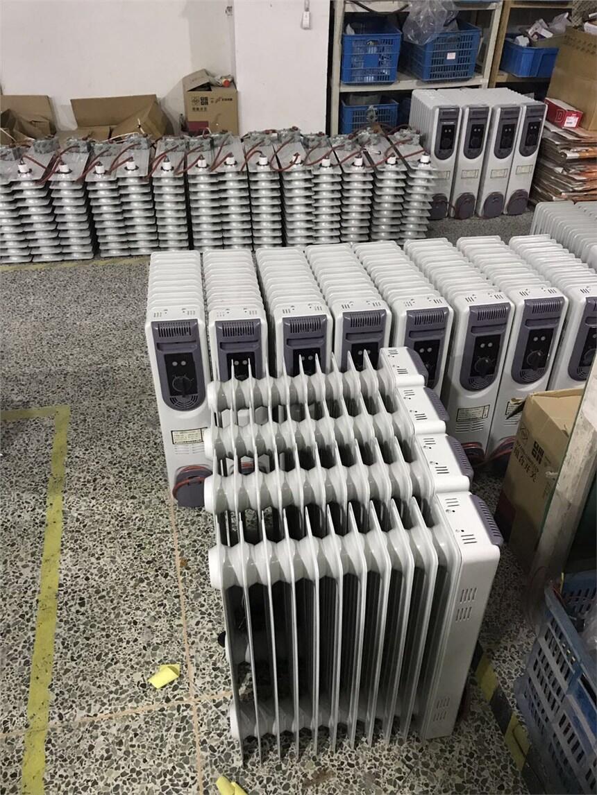 新疆那里有防爆電熱油汀bdn58-1500w9片化工廠防爆散熱片2000w11片