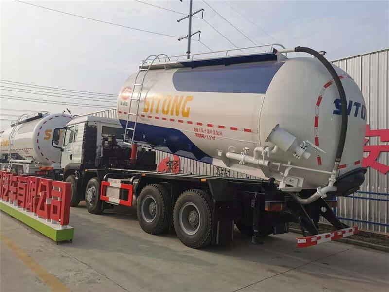 山東干混砂漿車，粉粒物料運(yùn)輸車銷售廠家