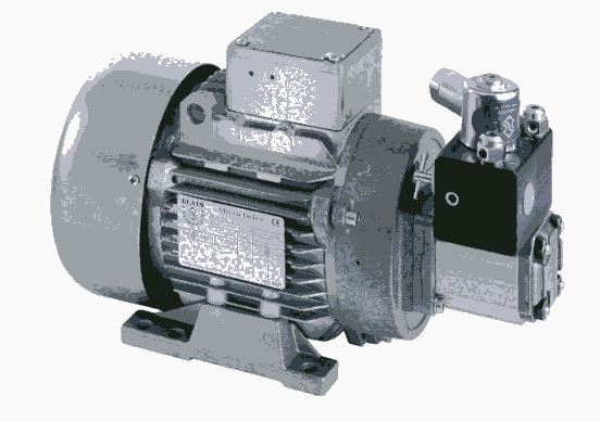 小松發(fā)動機配件 SAA12V6D140E發(fā)電機600-825-9330 原廠發(fā)電機