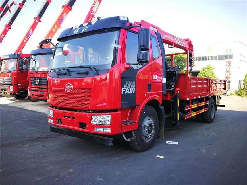 東風單橋8噸隨車吊出售