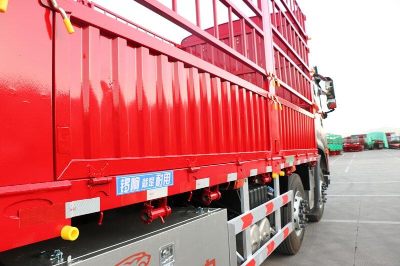 山東鑼響  新國標(biāo)倉柵式半掛車 空氣懸架 車橋提升