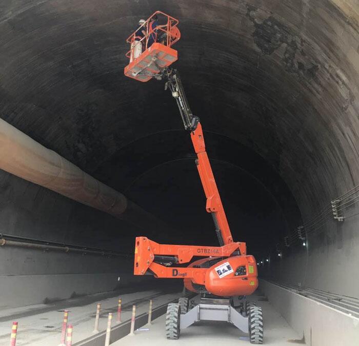 沈陽高空車租賃 高空作業(yè)車租賃 高空作業(yè)平臺租賃 大東 沈河 東陵  撫順