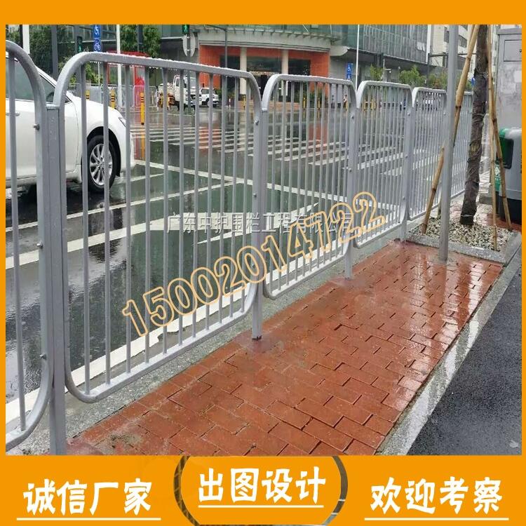 400*300*150鑄鐵底座價(jià)格 河源非機(jī)動(dòng)車道圍欄-白色