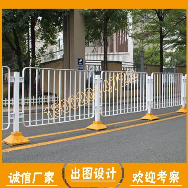 公路中央烤漆護(hù)欄可定制嗎-TC市政護(hù)欄廠