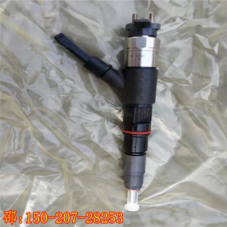 菏澤4X2廂式載貨中卡ISF(?？?噴油器5296723