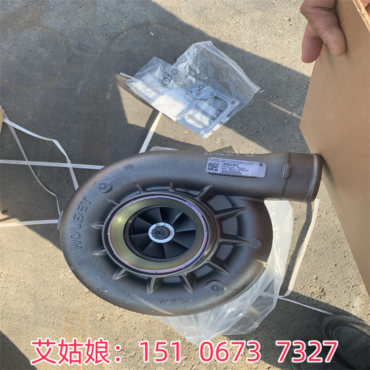 長慶油田壓裂泵增壓器5638754 裝配QSK60柴油機